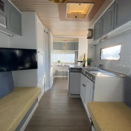 אתר קמפינג Caravan Paradise - Delta Del Ebro Camarles