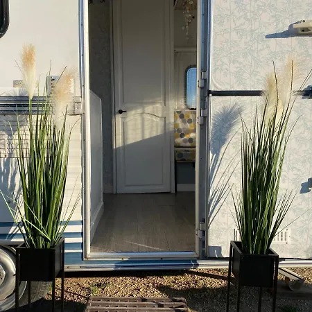 Caravan Paradise - Delta Del Ebro Campingplatz Camarles
